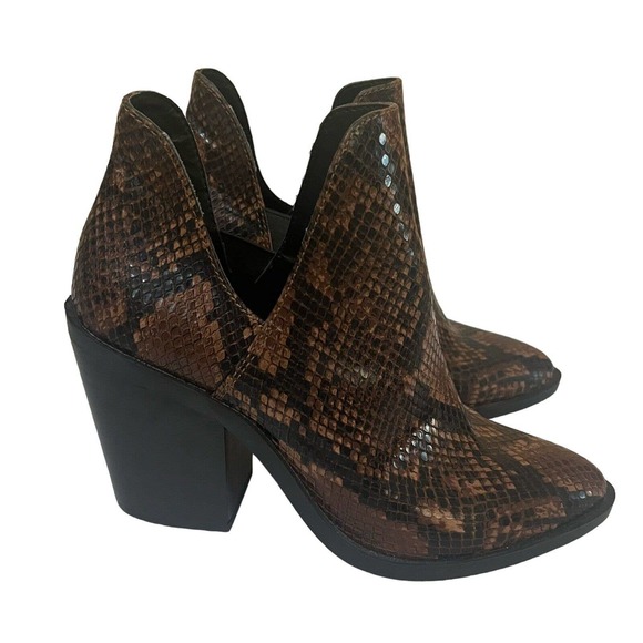 Steve Madden Levile Ankle Boots Snake Print Faux Leather - Picture 2 of 9